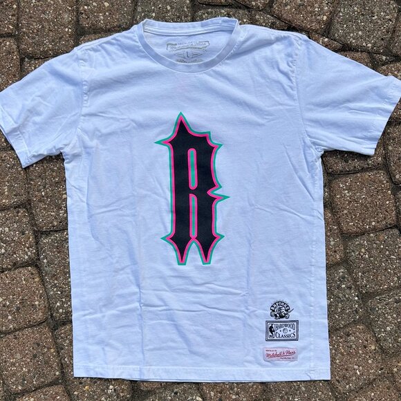 Toronto Raptors NBA Basketball Mitchell & Ness Hardwood Classic Tripstar T Shirt - Picture 1 of 10